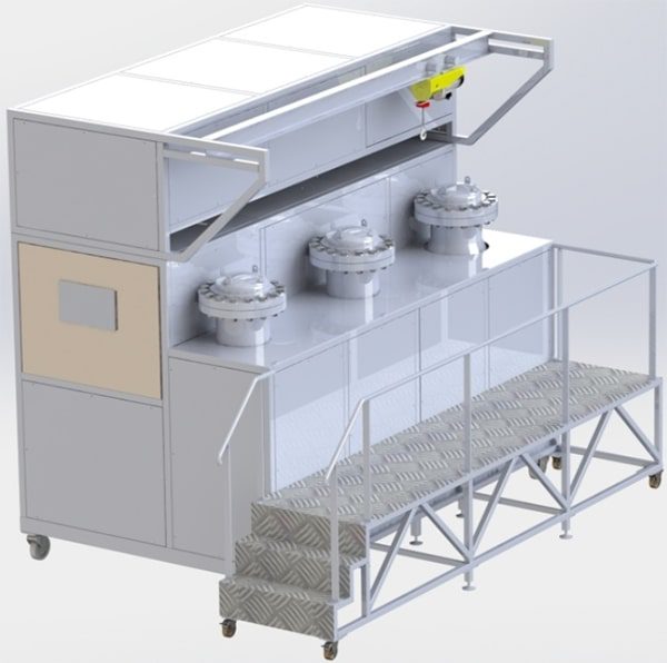 a 100 litre cannabidiol extraction equipment made by the industrial factory of Pure5 Comerg