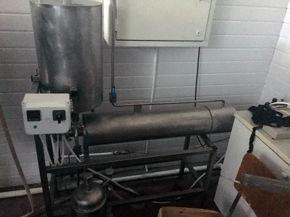 60l SHW extraction machine ready for work